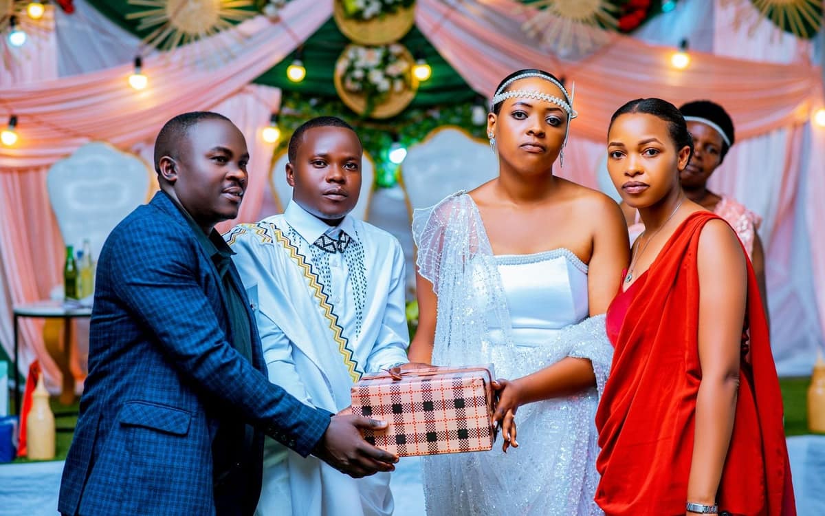 Garden Estate Wedding